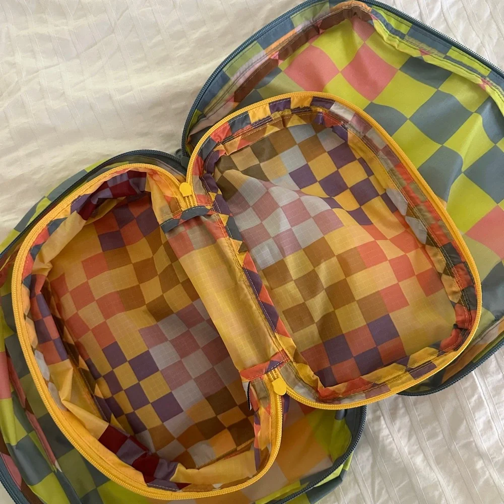 BAGGU packing cube set- Checks on Checks - Picture 5 of 6